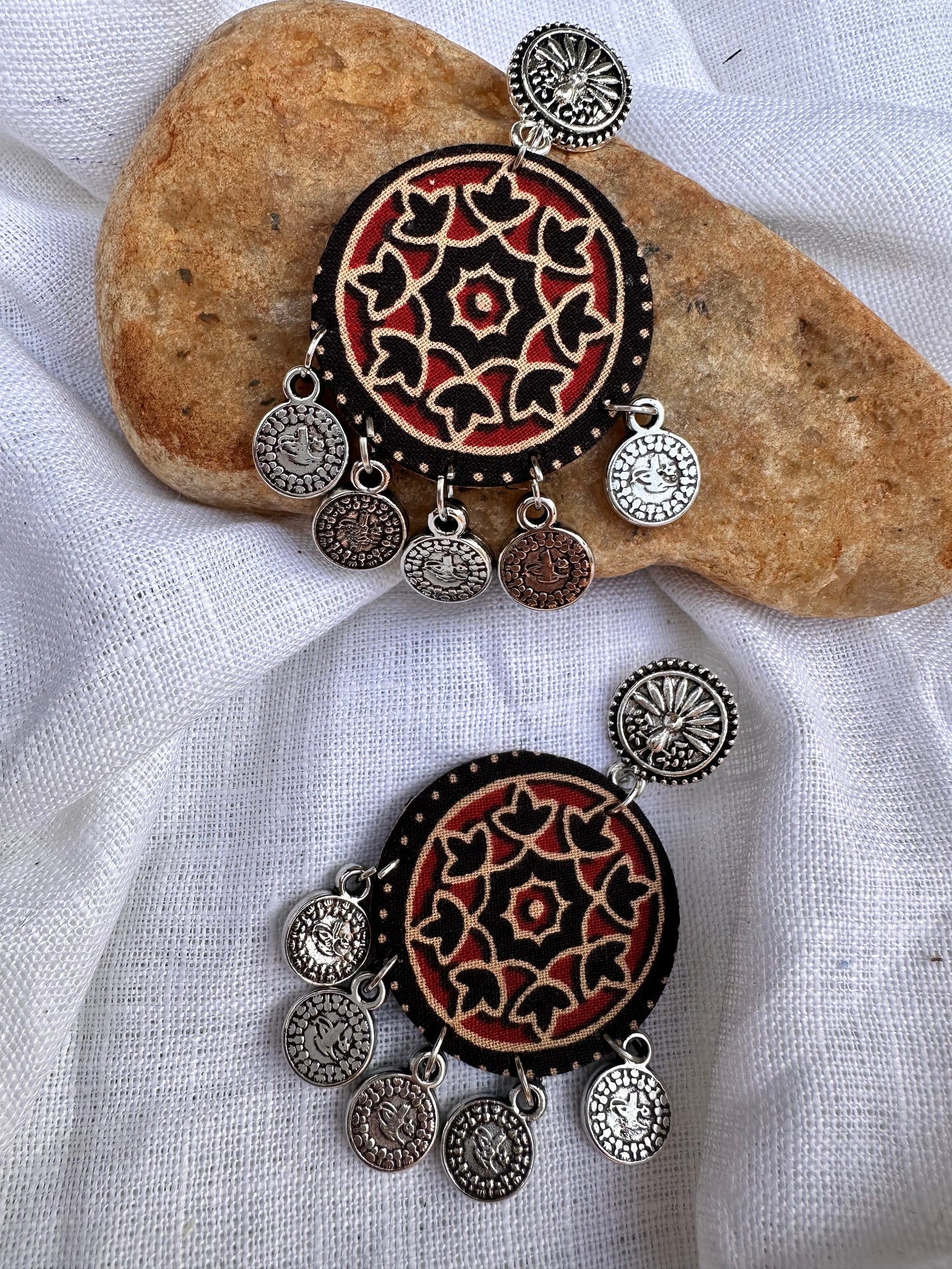 Urvi earrings