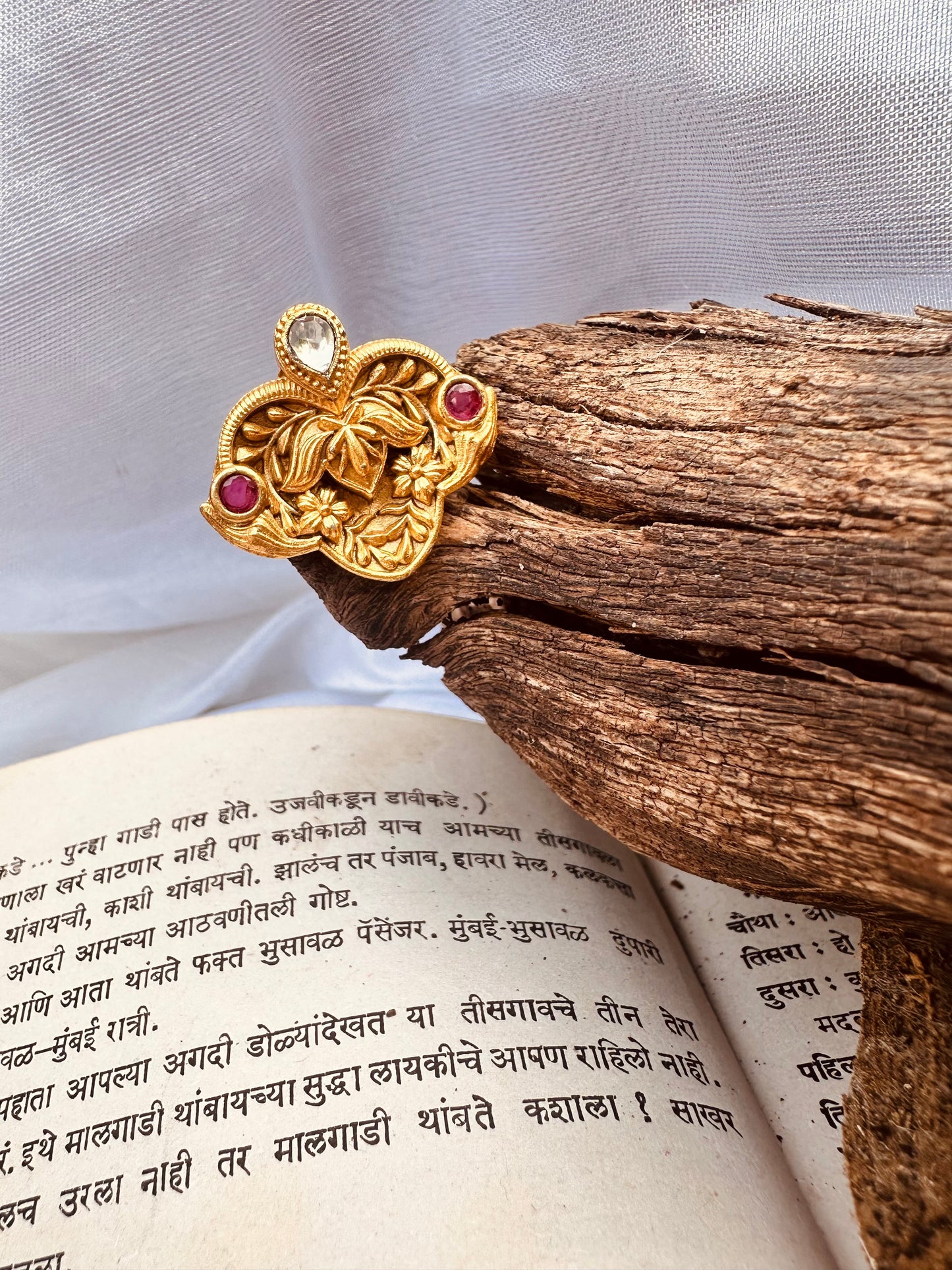 Saanvi ring