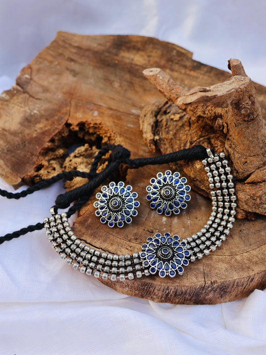 Madhu statement choker with earrings