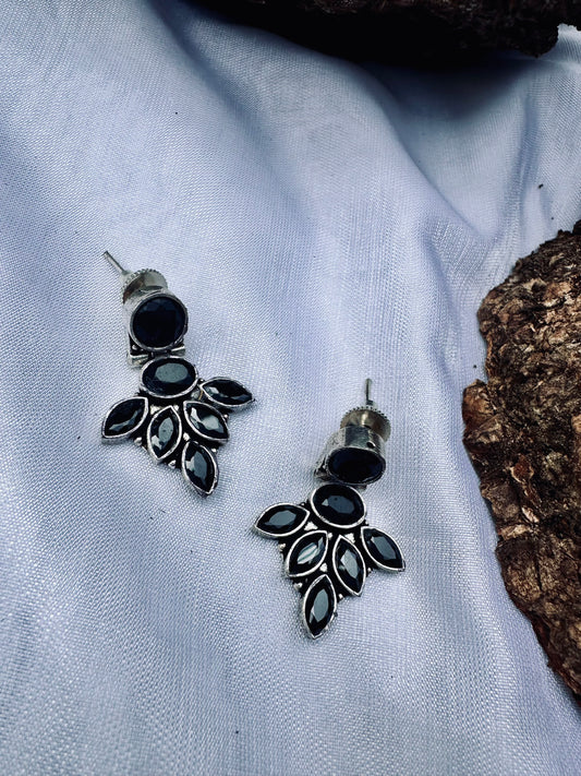 Ira earrings