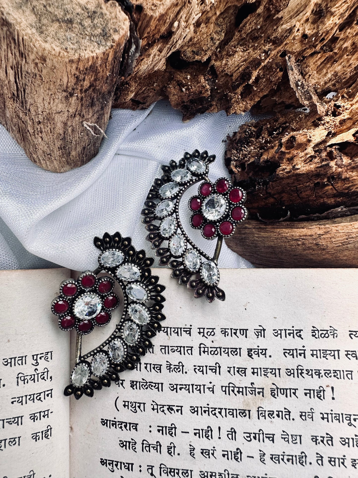 Roop earrings