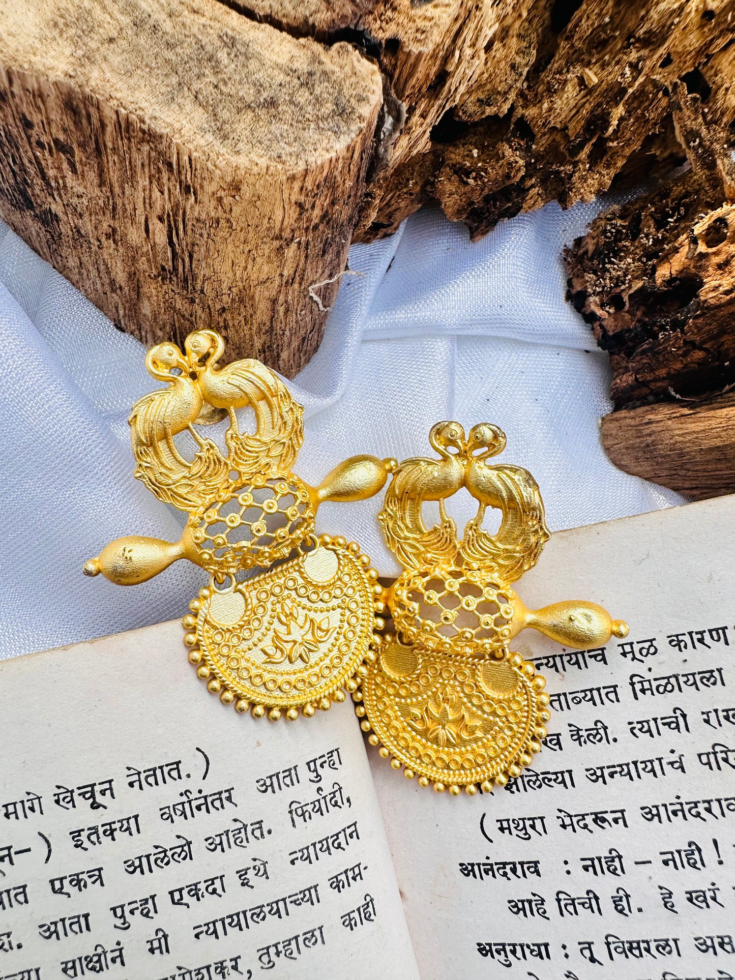 Anshika earrings